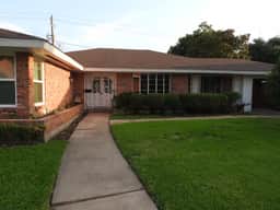 Newly Renovated Braeswood Gem!