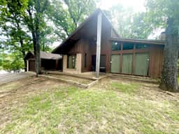 The Merrill House and Art Gallery 