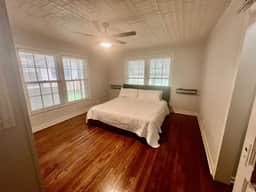 Jarrel Cottage Longer Stays Welcome!