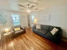 Jarrel Cottage Longer Stays Welcome!