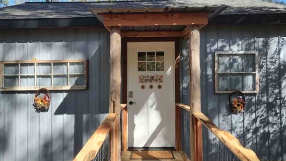 Berry Patch Hideaway - Image 5